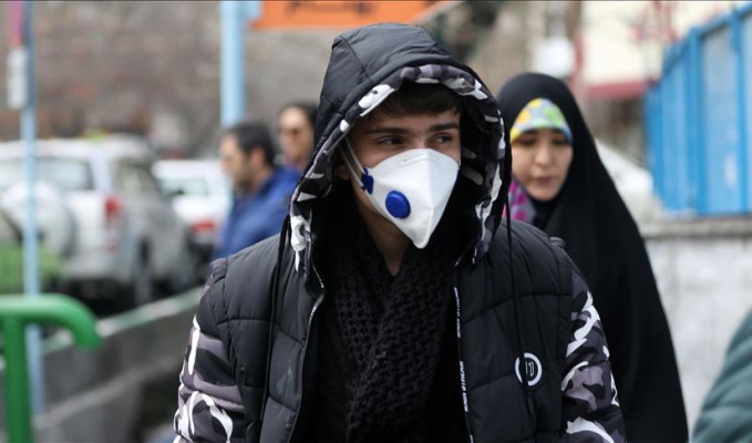 İran'da Covid-19 paniği! Maçlar ertelendi, okullar tatil