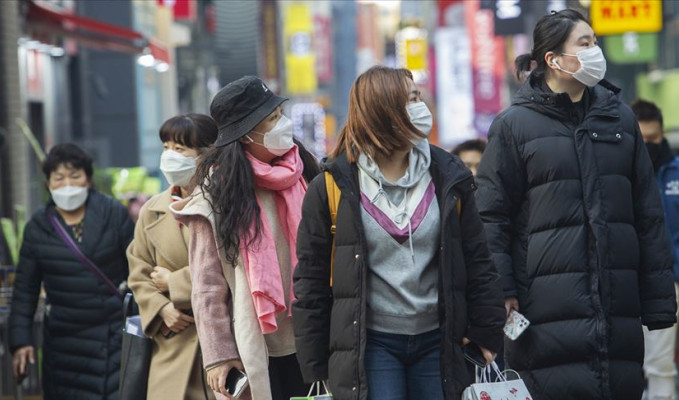 Çin'de korona virüsü ölümlerinin sayısı 2 bin 700'ü aştı