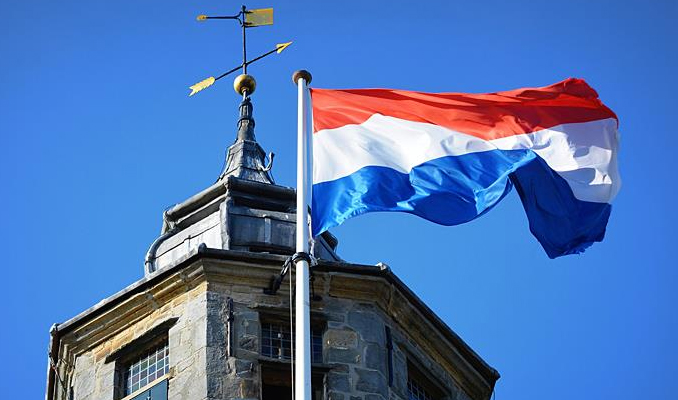 Hollanda'da okullar korona virüs nedeniyle tatil edildi