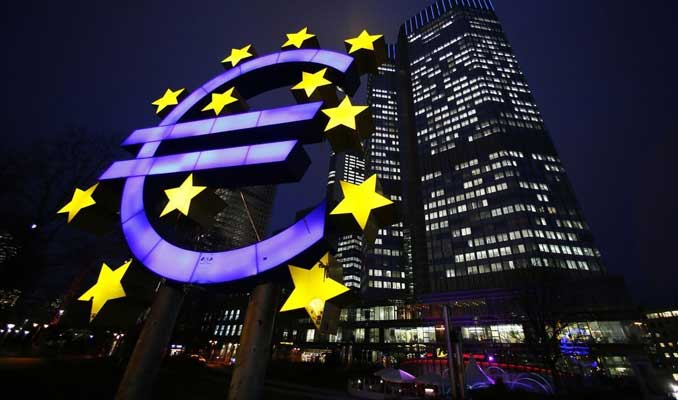 ECB'den, faiz indirimi ve varlık alımı sinyali