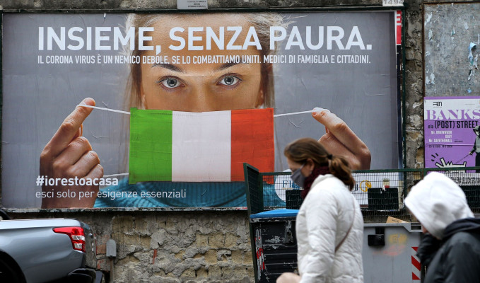 Dünya İtalya için seferber oldu! Bir günde 6 milyon maske