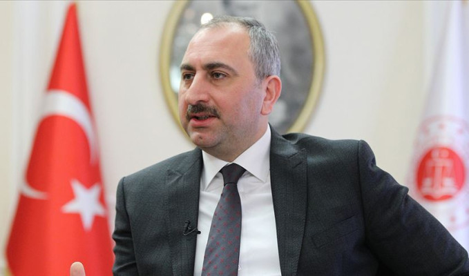Bakan Gül açıkladı: HSK'ya ülke geneline duruşmaları erteleme yetkisi