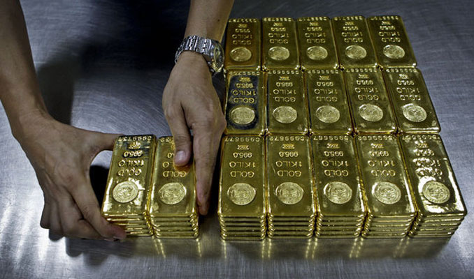 Altın piyasası sıkışma ile karşı karşıya