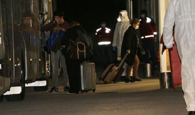 İngiltere'den gelen 262 kişi, Çankırı'da yurda yerleştirildi