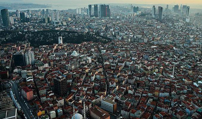 İstanbul'da vaka sayısı yoğunluk ve gelire bağlı