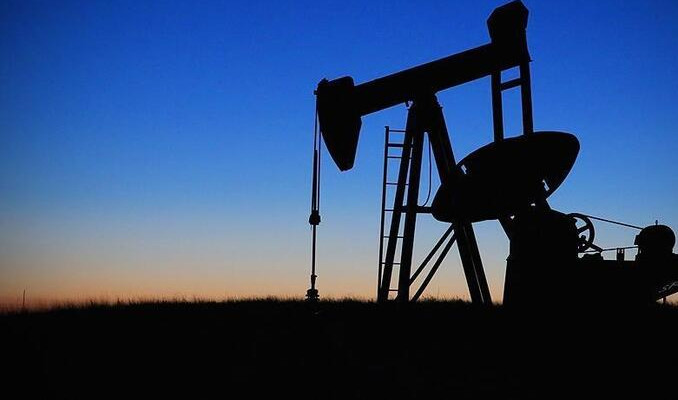 Brent petrolün varili 33,34 dolar