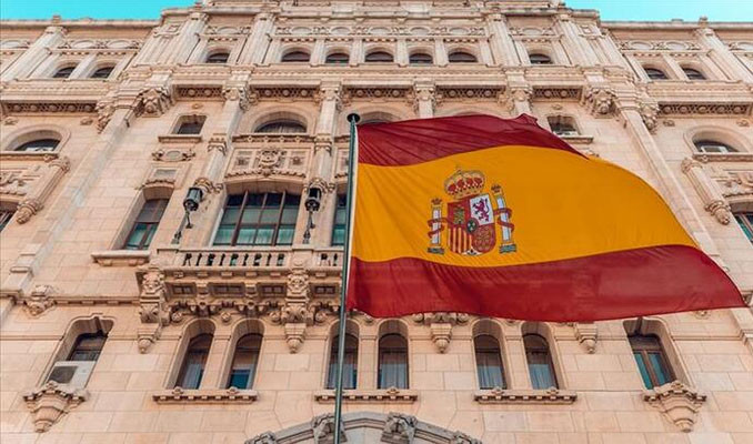 İspanya'da hükümetten yüzde 9,2'lik küçülme tahmini
