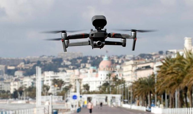 Paris'te polise 'drone' yasağı