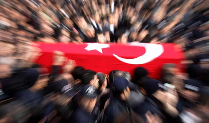 Diyarbakır'da bir polis memuru şehit oldu