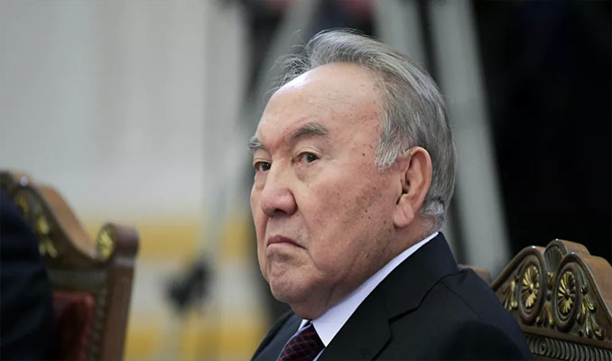 Nazarbayev'in koronavirüs testi pozitif çıktı