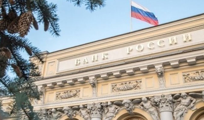 Rusya MB faizi tarihi seviyeye indirdi