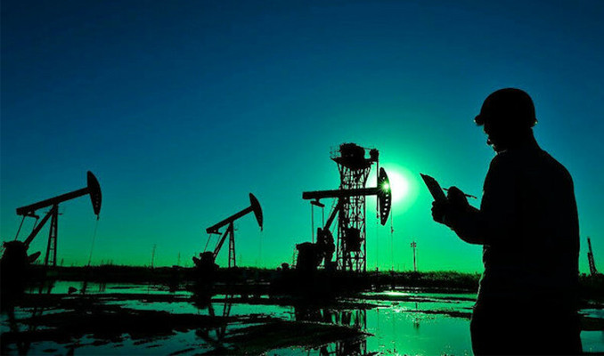 Brent petrolün varili 38,59 dolar