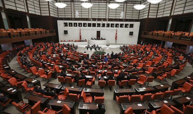 Barolarla ilgili kanun teklifinin ilk bölümü Meclis'te kabul edildi