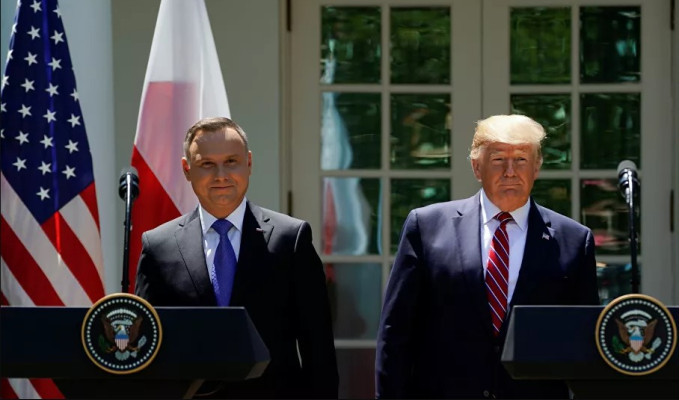 Trump'tan Polonya Cumhurbaşkanı Duda'ya seçim tebriği