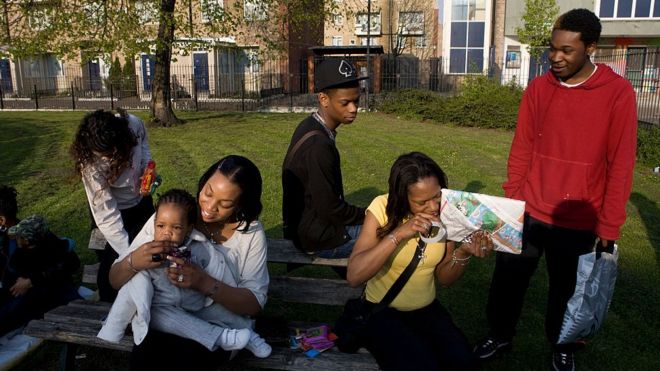 İngiltere'de her iki siyah aileden biri yoksul