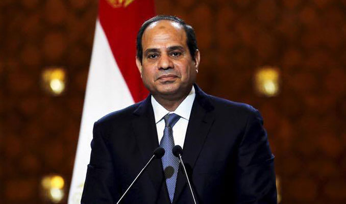 Sisi Mısır'daki Libyalı gençleri silahlandırıp Libya'ya gönderecek