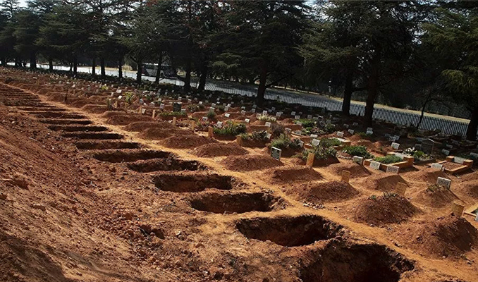 Güney Afrika'da 1,5 milyon kişilik toplu mezarlar hazırlanıyor