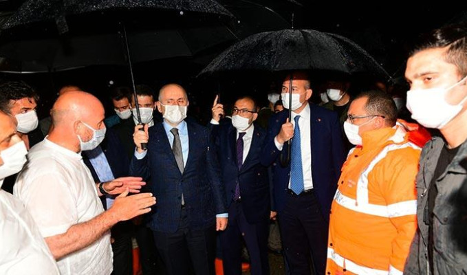 3 Bakan sel felaketinin yaşandığı Trabzon'da