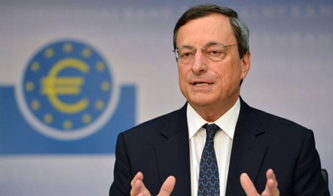 Draghi: Düşük faiz tek başına sürdürülebilirliği garanti altına alamaz