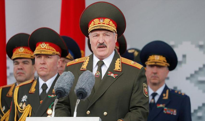 Lukaşenko, protestolara karşı askeri güçleri harekete geçiriyor