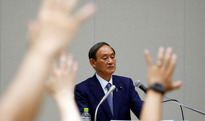 Japonya’nın yeni başbakanı: Suga