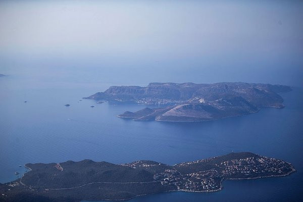 Yunan vekil: Yunanistan Meis Adası'nı kaybedebilir