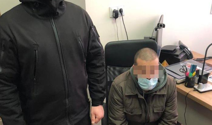 Interpol'ün aradığı Türk vatandaşı Ukrayna'da yakalandı