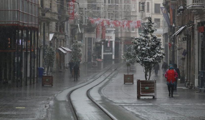 Kar İstanbul'a geri dönüyor
