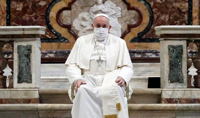 Papa Francis Kovid-19 aşısı olacağını açıkladı