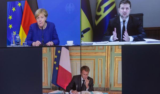 Zelenskiy, Macron ve Merkel çevrim içi görüştü