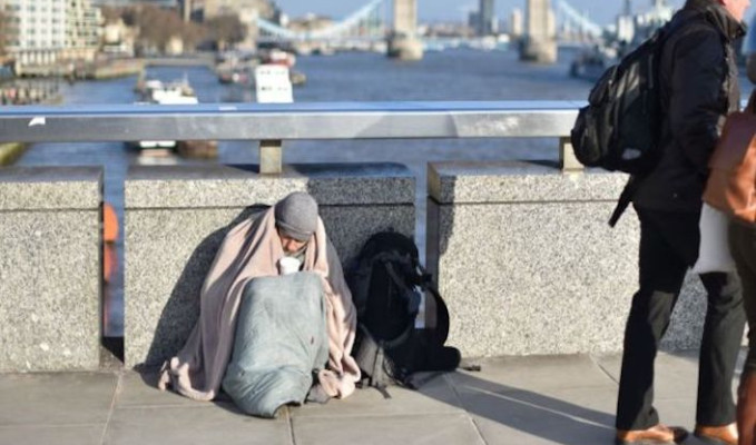 İngiltere'de evsiz gençlerin sayısında rekor artış