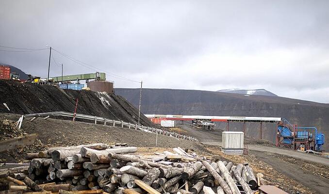 Norveç Kuzey Kutbu'ndaki son kömür madenini kapatıyor