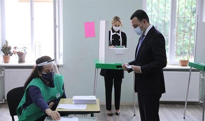 Gürcistan'da oy verme işlemi sona erdi