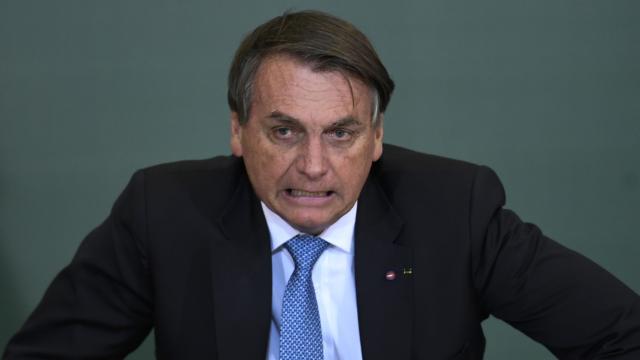 Bolsonaro'nun 9 suçla itham edildiği rapora onay