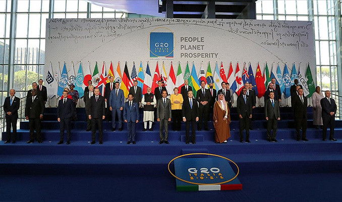 G20 Zirvesi'nde aile fotoğrafı çekildi