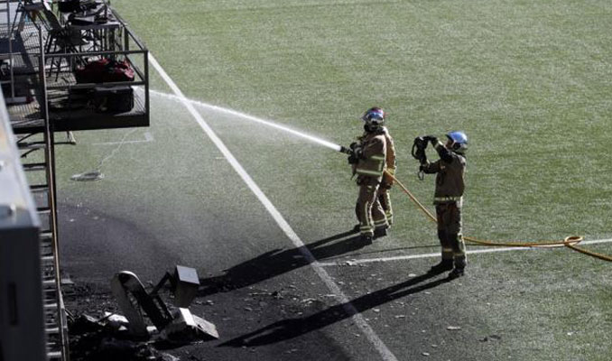 İngiltere maçı öncesi VAR monitörü havaya uçtu: Stat alev alev yandı