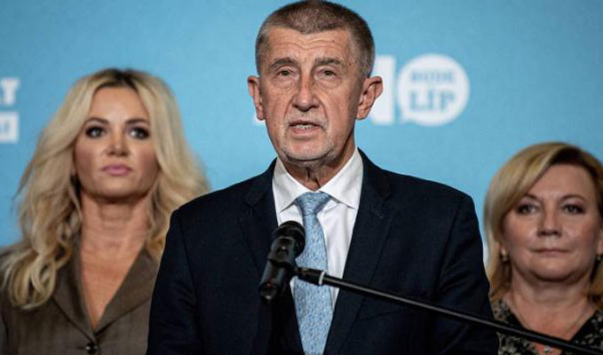 Çekya'da genel seçimleri muhalefet ittifakı kazandı