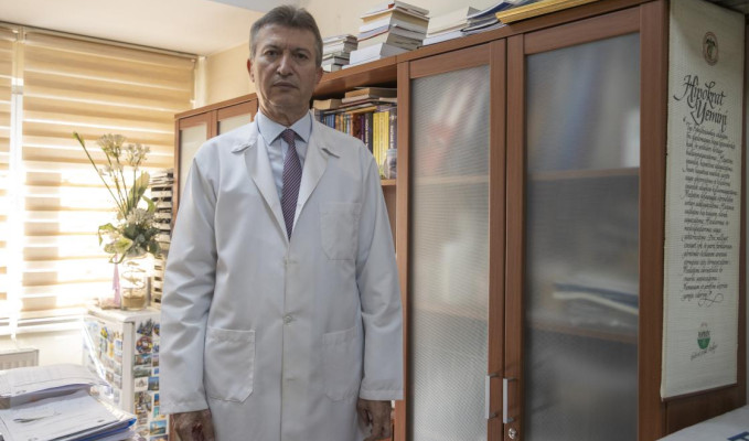  Prof. Dr. Balık: Eksik parça Kovid-19 ilaçlarıyla tamamlanacak