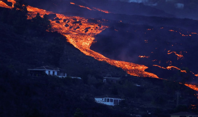 Okullar tatil edildi! La Palma Adası'nda felaket etkisini sürdürüyor