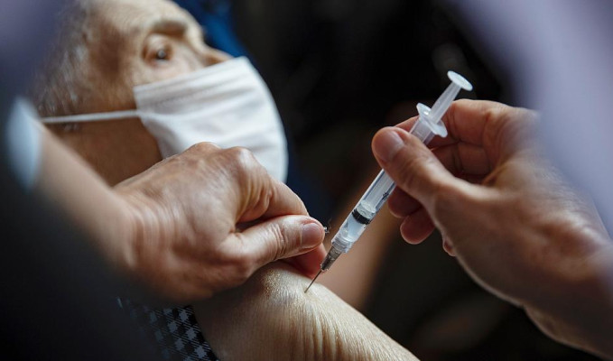 İki doz Kovid-19 aşısı olanların oranı yüzde 80'i geçti