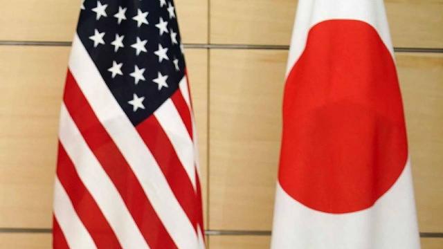 Japonya, Okinawa'daki ABD üssünün taşınması planına bağlı kalacak