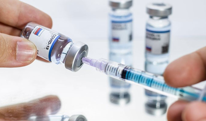 Üçüncü doz aşının Omikron varyantına etkisi ne