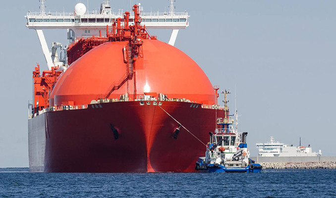 Avrupa'daki terminallere 2 haftada 22 LNG tankeri