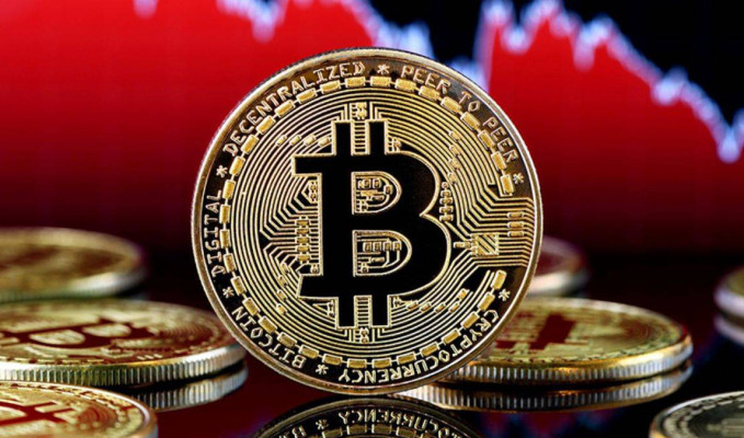 Bitcoin'de 7 ayın en büyük düşüşü