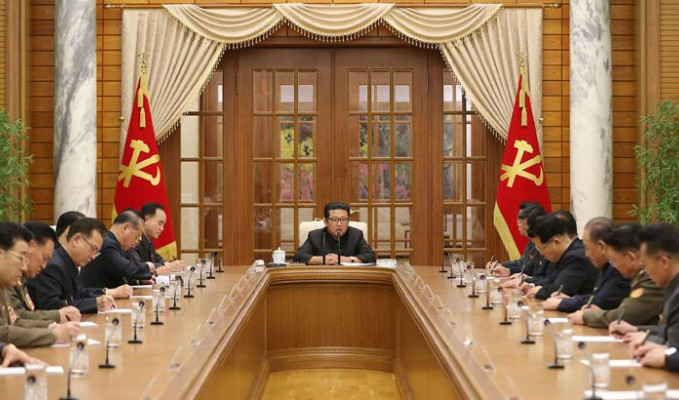 Kim Jong-un'dan gelecek yıl için 'çok devasa bir mücadele' mesajı
