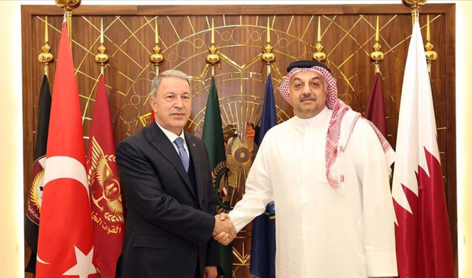 Bakan Akar, Katar Savunma Bakanı Atiyye ile görüştü