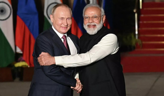 Putin- Modi görüşmesi Yeni Delhi'de başladı