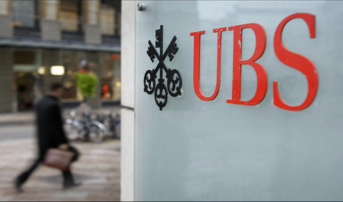 UBS iş seyahatlerini durduruyor