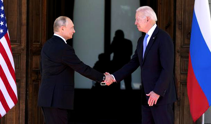 Putin-Biden görüşmesi sona erdi