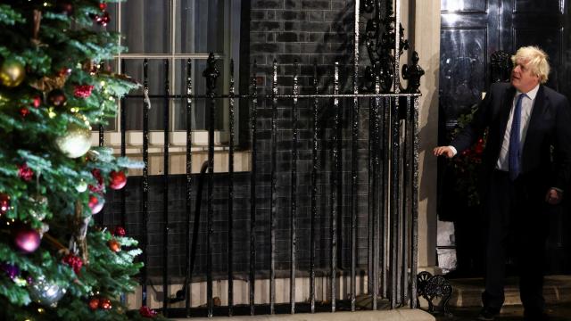Boris Johnson ve ekibine 'Noel partisi' baskısı